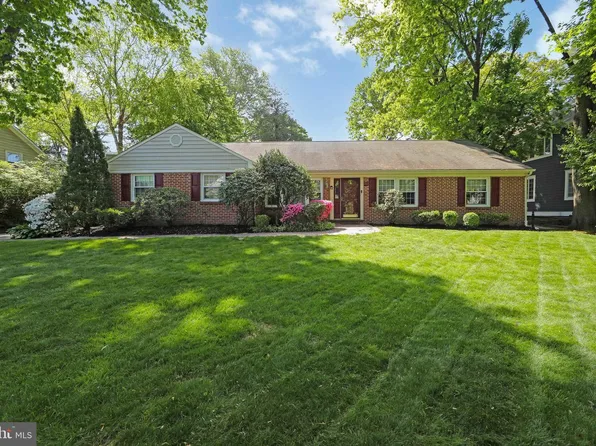 444 W Euclid Ave, Haddonfield, NJ 08033