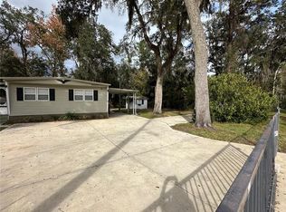 24007 River Rd, Astor, FL 32102