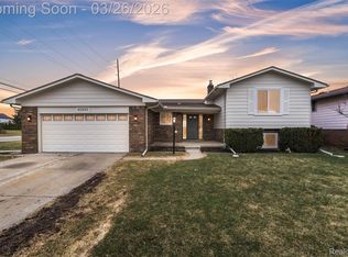 43935 Harsdale Dr, Canton, MI