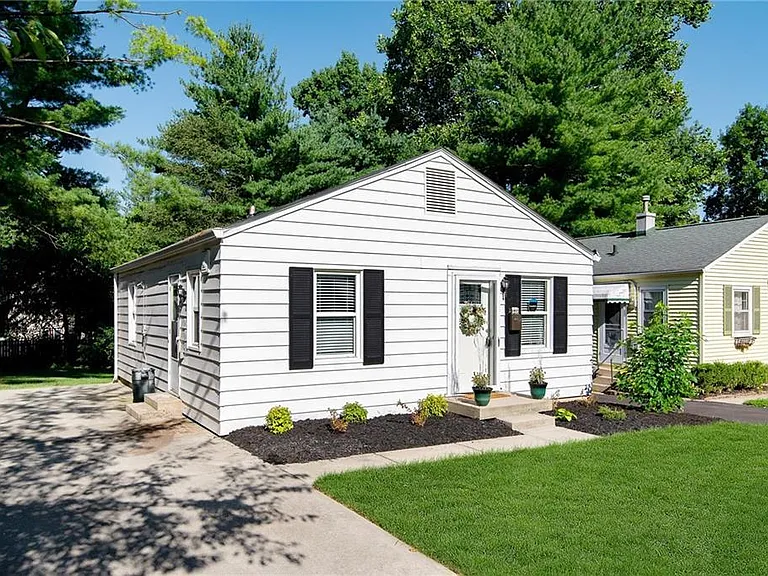 6028 Birchwood Ave — Photo 10