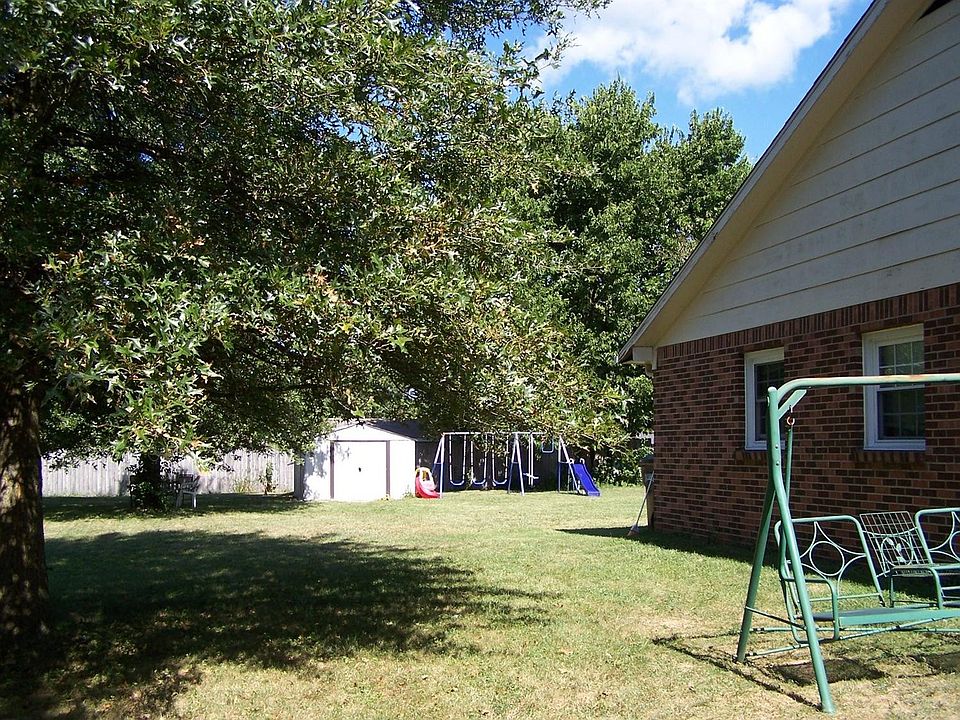 2nd image of 216 Courchelle Dr #218