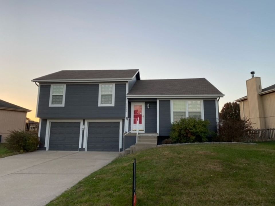 1st image of 11504 N Wallace Ave #835688