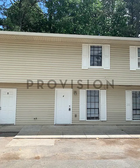 2 bed, 1.5 bath, $1,025 — Photo 1