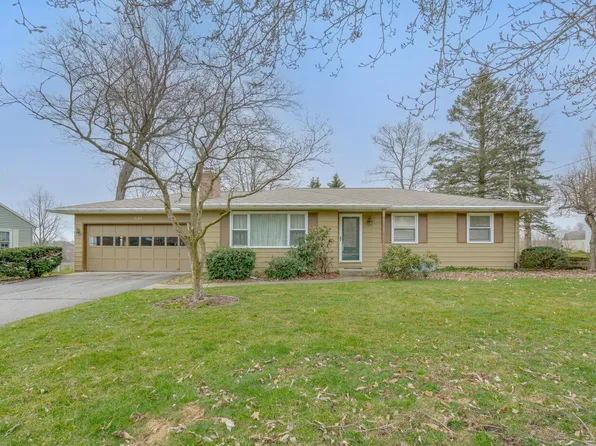 5149 Beech Ave, Kalamazoo, MI 49006