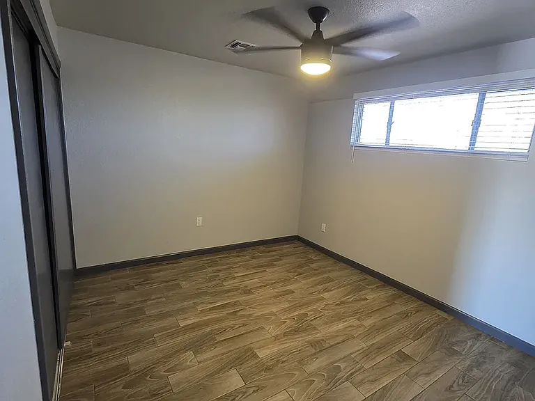 455 E Junction St #4 — Photo 21