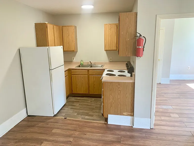 201 Sewanee St — Photo 8