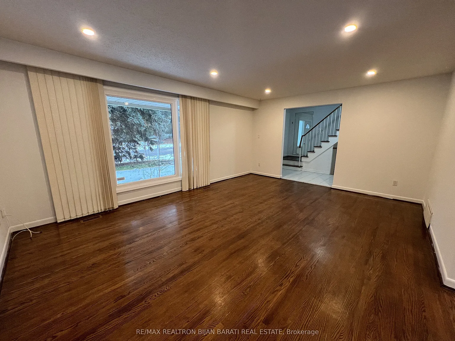 5 bed, $4,200 — Photo 3