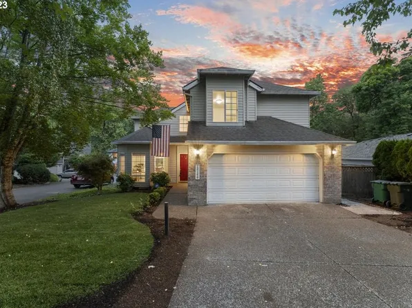 13160 SW Tapadera St, Beaverton, OR 97008