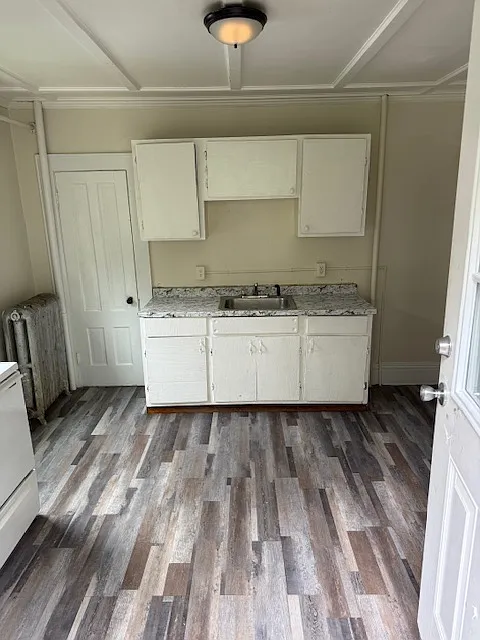 2 bed, $1,600 — Photo 4