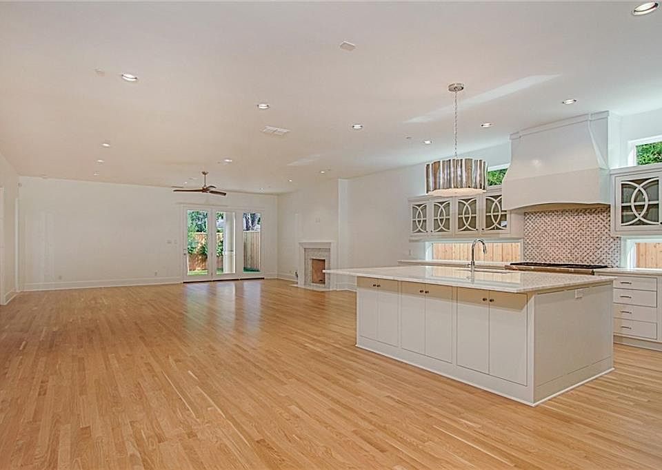 1st image of 3408 Stanford Ave