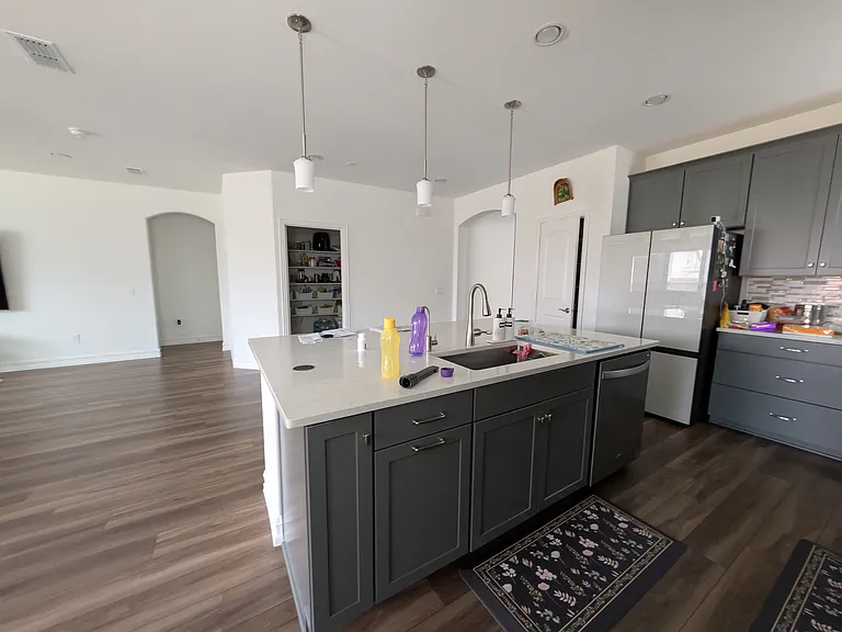 1528 Woodhaven Dr — Photo 17