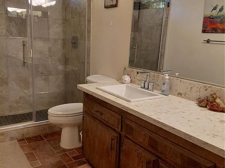 27564 Lakeview Dr — Photo 8
