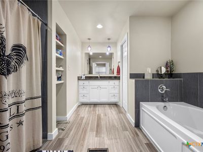 504 S Howe St, Lampasas, TX, 76550