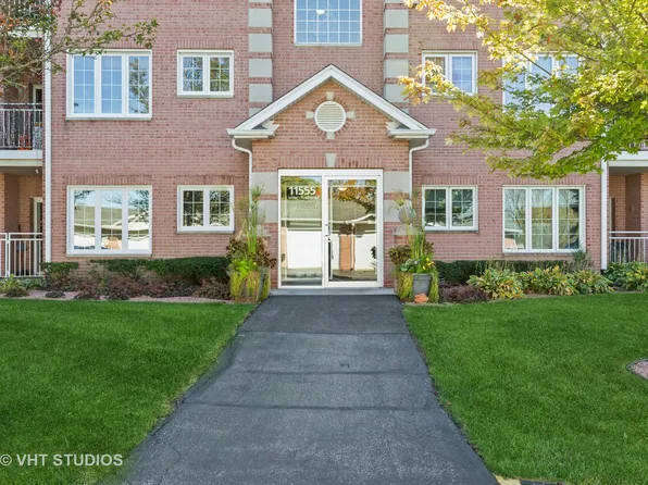 11555 Settlers Pond Way Unit 2B, Orland Park, IL 60467