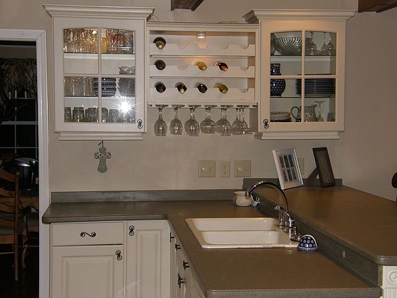 5th image of 517 N Claypool Ct