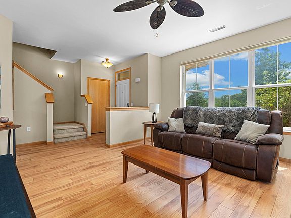 3rd image of 4036 Felland Rd
