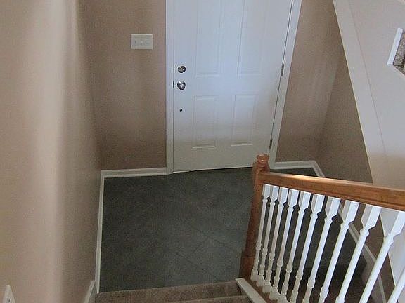 2nd image of 15828 Robinson St