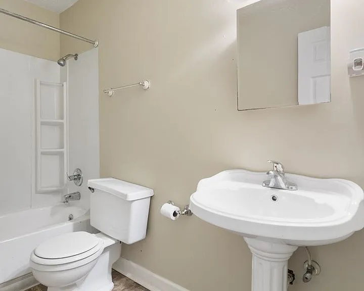 Balsam Avenue Apartments - The Villages — Photo 50