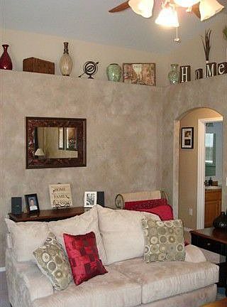 3rd image of 2836 Denise Ave