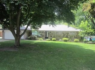42509 Mayhew Dr, Sterling Heights, MI 48314