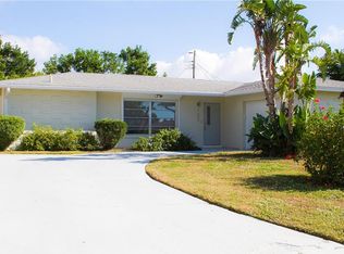 1609 W Neponsit Dr, Venice, FL 34293