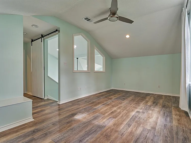 2109 Gunwale Cir — Photo 17