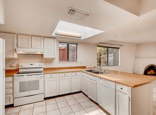 2828 Vereda Oriente, Santa Fe, NM 87507