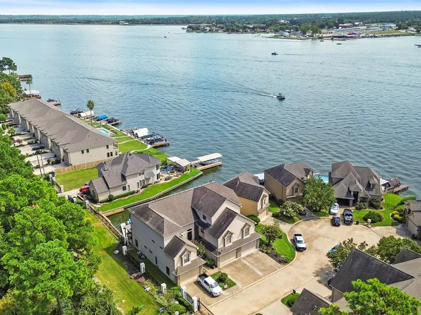 350 Old Aqua Lndg E, Montgomery, TX 77356