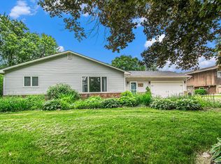 2079 N Lofgren Rd, Rolling Prairie, IN 46371