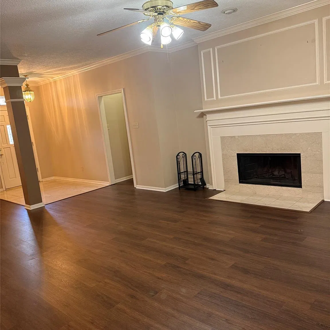 3 bed, 2.5 bath, 2226 sqft, $2,500 — Photo 4