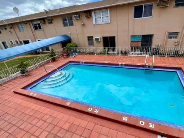 1154 W 35th St APT 125, Hialeah, FL 33012