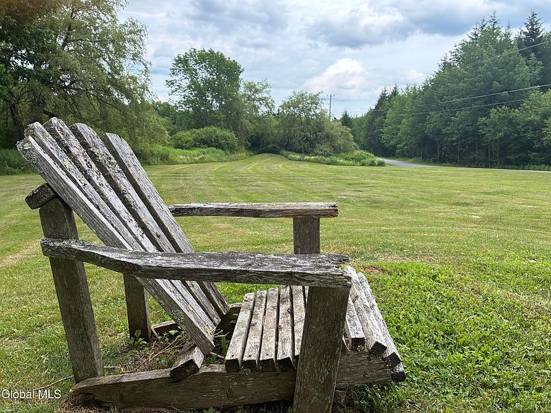 4th image of 154 Zellner Road