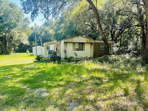 3rd image of 10460 NW 60th St