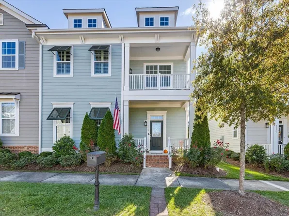 113 Broyles Ct, Holly Springs, NC 27540