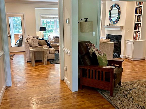 4th image of 5270 Tanager Woods Dr