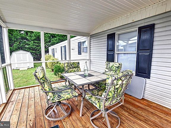 3rd image of 29 Nottingham Dr #44697
