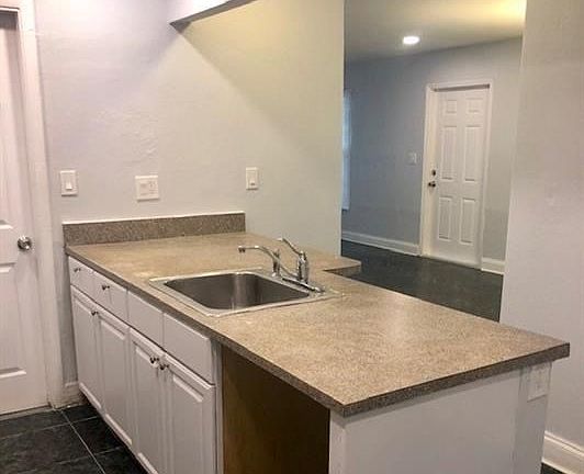 5th image of 7834 Kimberly Blvd