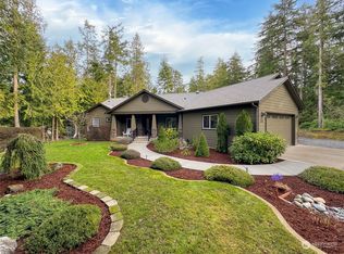 121 Doe Pl, Sequim, WA 98382