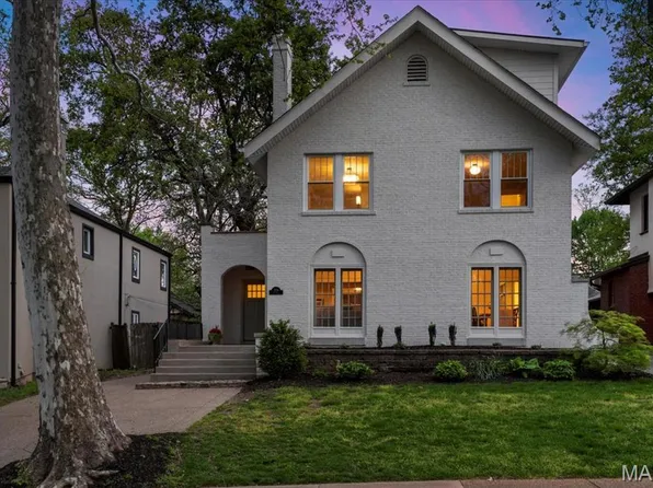7034 Lindell Blvd, Saint Louis, MO 63130