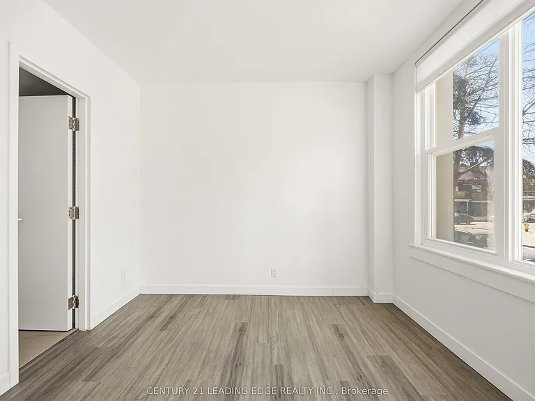 1A Leonard Ave #1 — Photo 25