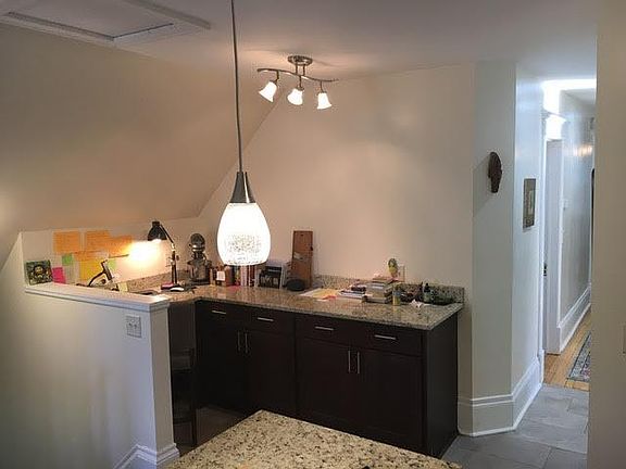 2nd image of 1424 W 26th St APT 3