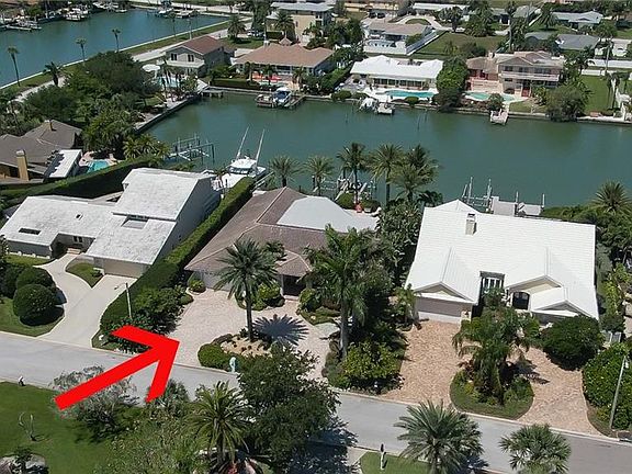 3rd image of 3104 Wedgewood Dr