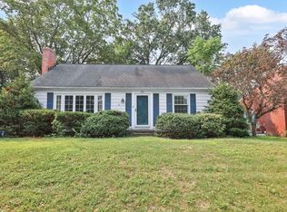 101 Fenimore Blvd, Springfield, MA 01108