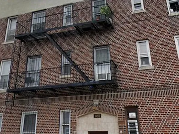 108-01 101st Ave, Ozone Park, NY 11416