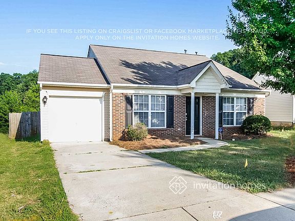 2nd image of 1533 Crandon Dr