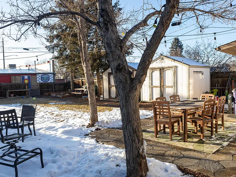 2103 S Clarkson St — Photo 29