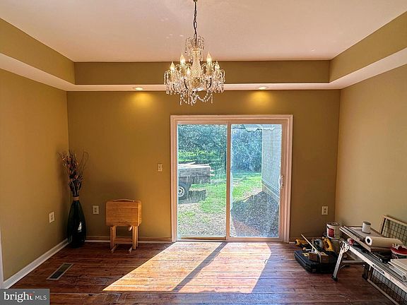 5th image of 23202 Village Rd