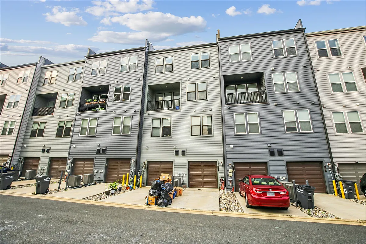 Building Photo - 13411 Launders St