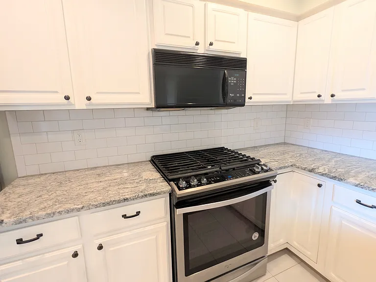 3003 Glenloch Cir — Photo 10