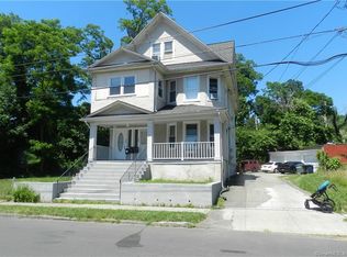 278 Arlington St, Bridgeport, CT 06606
